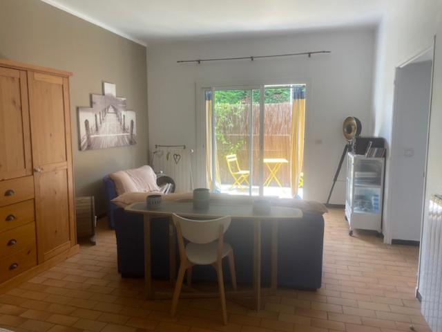 Cabriès: Location grand appartement T1 Bis