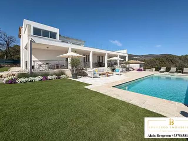 Cabris 06530 Achat / Vente maison 8 pièces t8 piscine terrasse