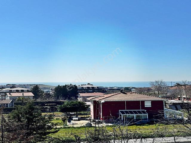 Cadde34 Yapı'dan Beylikdüzü Sahil'de 4+2 Asansörlü 3 Katlı Binada Sıfır Krediye Uygun Dubleks Daire