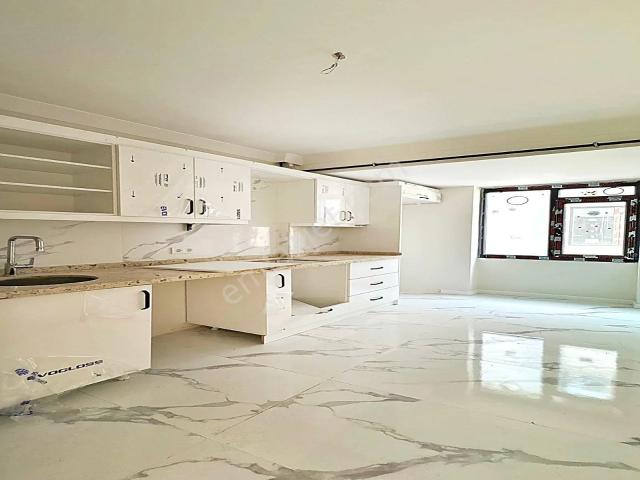 Cadde34 Yapı'dan Güzelyurt Metrobüse 5 Dk. 4+1 Sıfır Satılık Dubleks Daire!