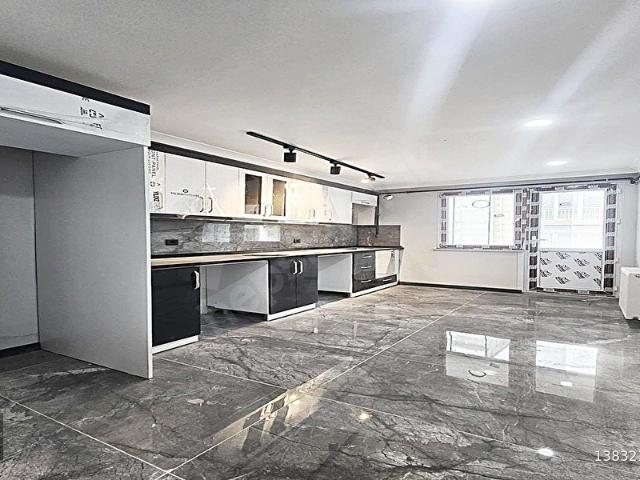 Cadde34 Yapı'dan Çınar'da %80 Krediye Uygun Sıfır Satılık Ara Kat Daire!