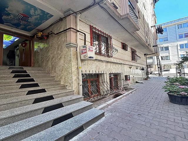 Cadde34'den Merkezi Konumda Eminevim & Fuzuleve Uygun Full Dekorlu 2+1 Yüksek Giriş Satılık Daire