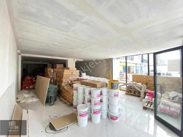 Cadde Üstün'de Sıfır Genişletmesi Yapılı 180 M2 Satılık Dükkan