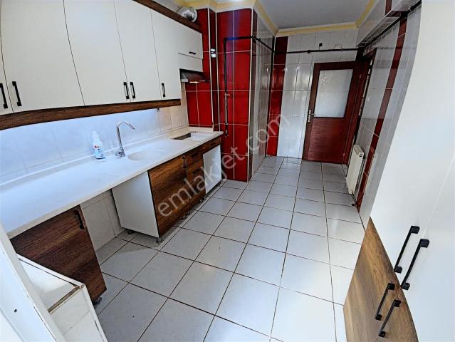 Cadde Yakını Masrafsız Teraslı 5+1 Dubleks Daire ~ Yılmaz Emlak