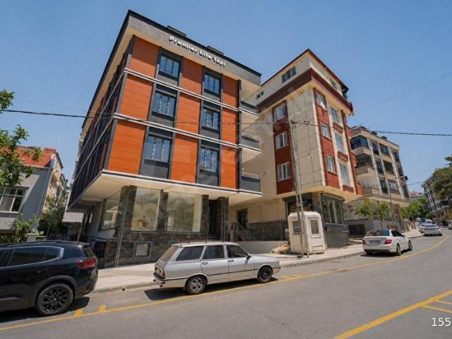 Cadde Cepheli, Yüksek Vitrinli 150 m Prestijli İşyeri