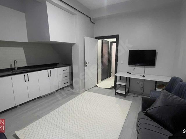 CADDE DİBİNDE NEF KARŞISINDA FULL EŞYALI 1+1 DAİRE