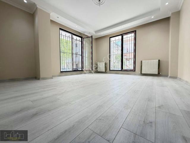 Cadde Emlak Fevziçakmak 2+1 90 M2 Süper Çift Cephe Kaçmaz Y Grş