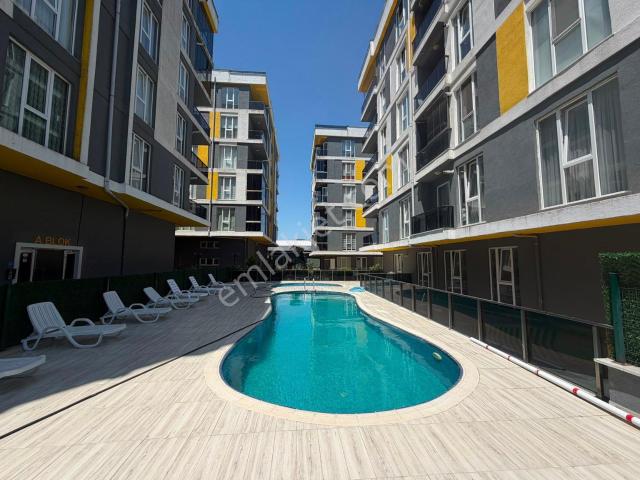Cadde Gayrimenkul’den Çerkezköy Tepe Site İçi 2+1 Satılık Daire