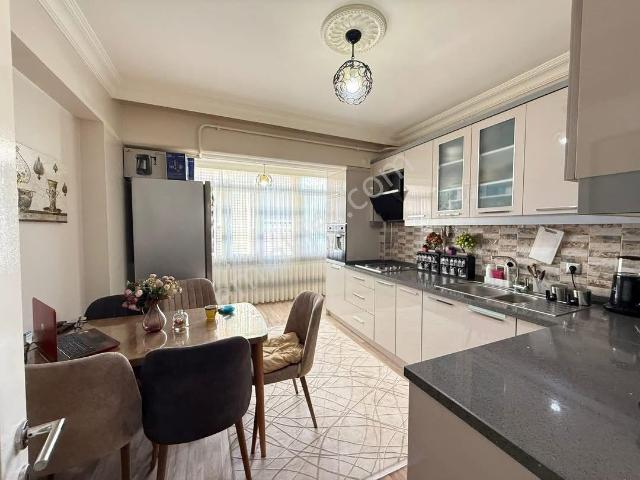 Cadde Gayrimenkulden Çerkezköy Kipa Avm Bölgesinde 3+1 Daire