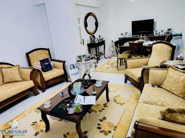 Cadde Paraleli Engelli, Yaşlı Uygun Bahçe Giriş,masrafsız Daire