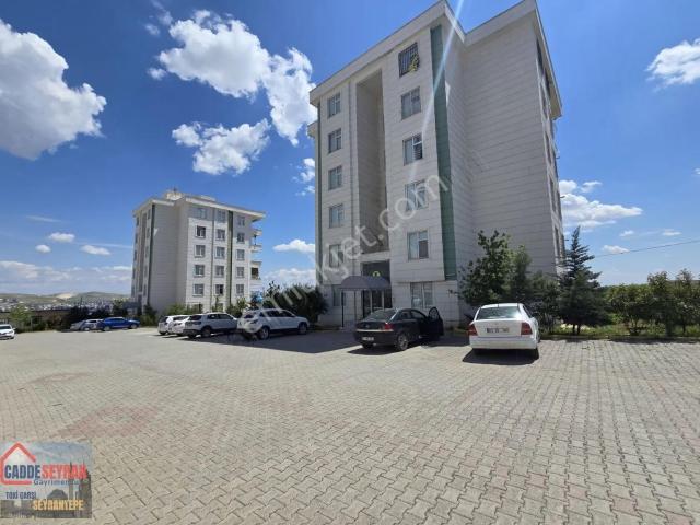 Cadde Seyran'dan Satılık 3+1 170m2 Arakat Lalepark Evleri 3cephe