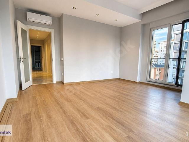 Caddebostan Bağdat Cad. Yakın 2+1 Sıfır Balkonlu Kiralık Daire