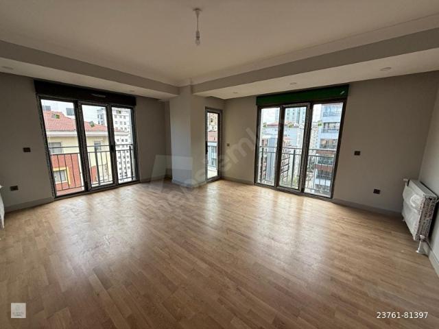 CADDEBOSTAN BAĞDAT CADDESİNE YAKIN ARMADA'DAN 2+1 DAİRE