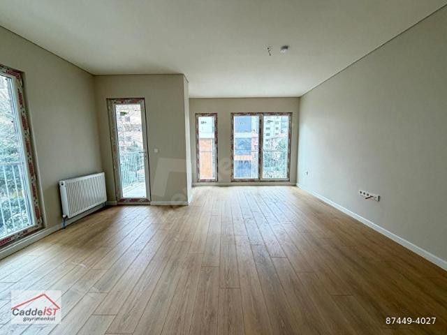 CaddeİST'TEN FENERYOLU'NDA ULAŞIM AĞINA YAKIN 3+1 SIFIR BALKONLU DAİRE FIRSATI