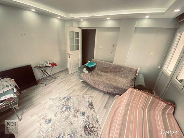 CADDEYE YAKINI METRO 10 DK 2+1 İÇİ FUL YAPILI ARAKAT 85 M2 SATILIK DAİRE