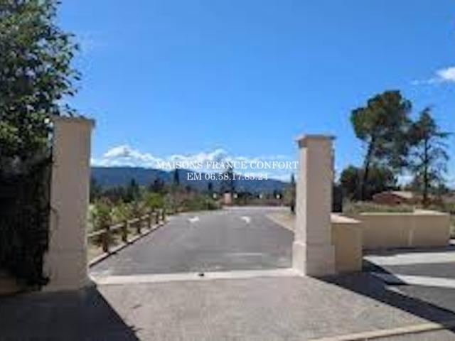 Cadenet Vente Terrain 84