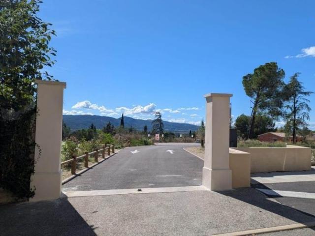 Cadenet Vente Terrain 84