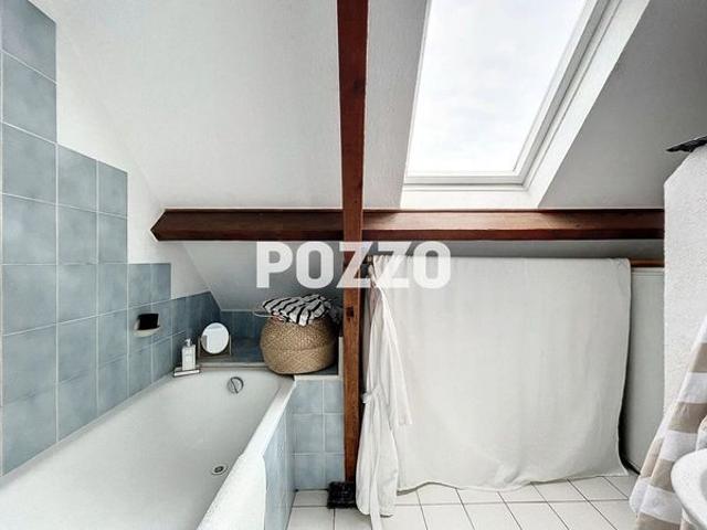CAEN: appartement T2 en location Rue Segrais