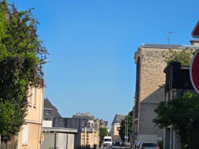 Caen pl Canada Appartement 5 pièce s 93 m2