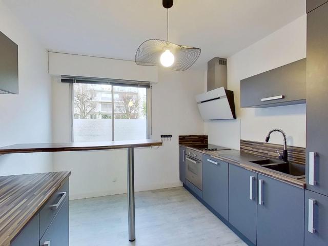 CAEN QUARTIER BEAULIEU APPARTEMENT 3 PIECES A VENDRE AVEC GARAGE ET CAVE