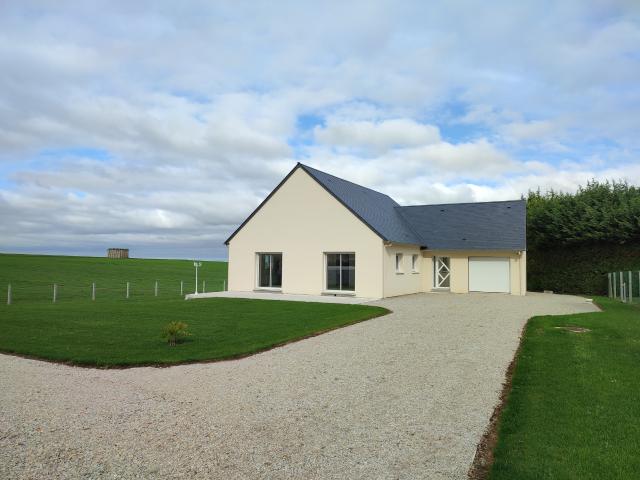 CAEN SUD MAISON RECENTE ESTREES LA CAMPAGNE 5PP 121m² AVEC GARAGE disponible à partir du 08/08/2026