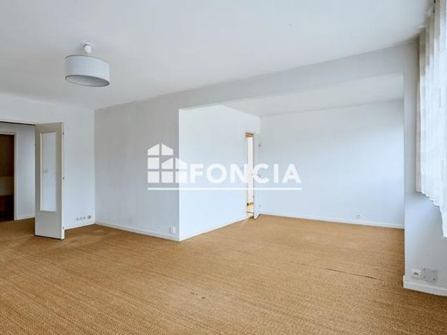 Caen saint ouen appartement t4 dernier etage