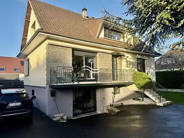 Caen 14000 Achat / Vente maison 9 pièces t9
