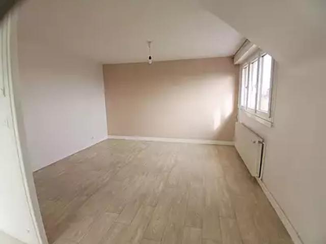 Caen 14000 Achat / Vente appartement 2 pièces t2 au dernier étage