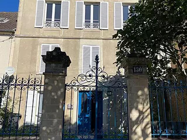 Caen 14000 Location appartement 1 pièce t1 au dernier étage