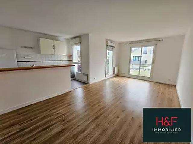 Caen 14000 Location appartement 2 pièces t2 au dernier étage