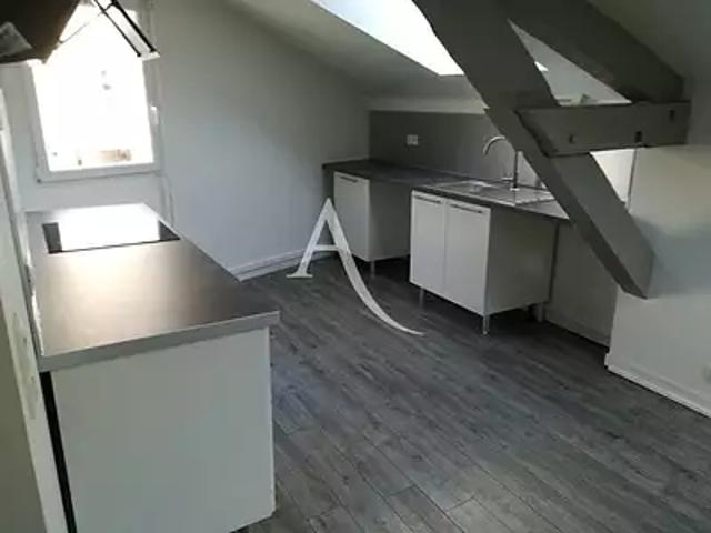 Caen 14000 Location appartement 3 pièces t3 au dernier étage