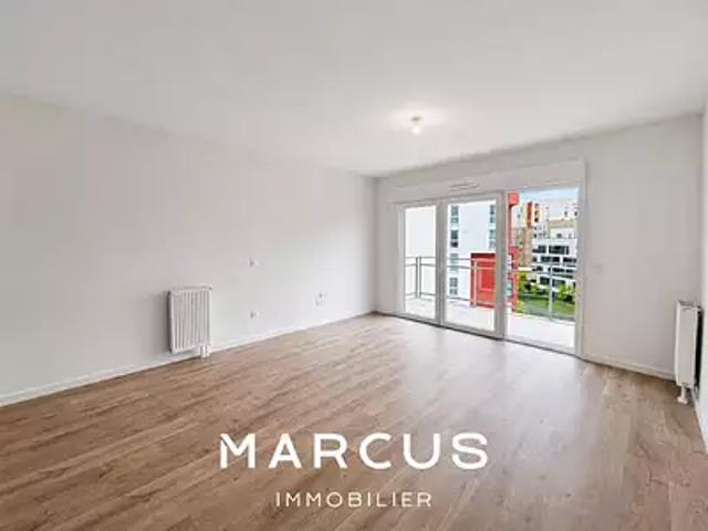 Caen 14000 Location appartement 3 pièces t3 au dernier étage parking