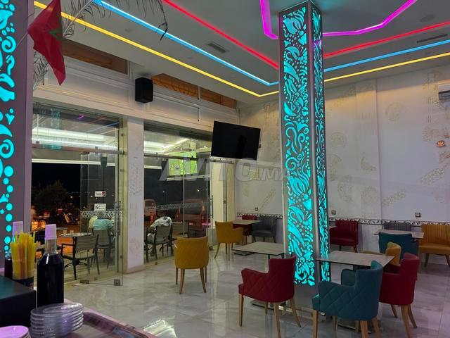 Café à vendre plus deux appartements surface 135