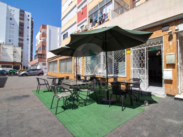 CAFÉ/RESTAURANTE PARA TRESPASSE
