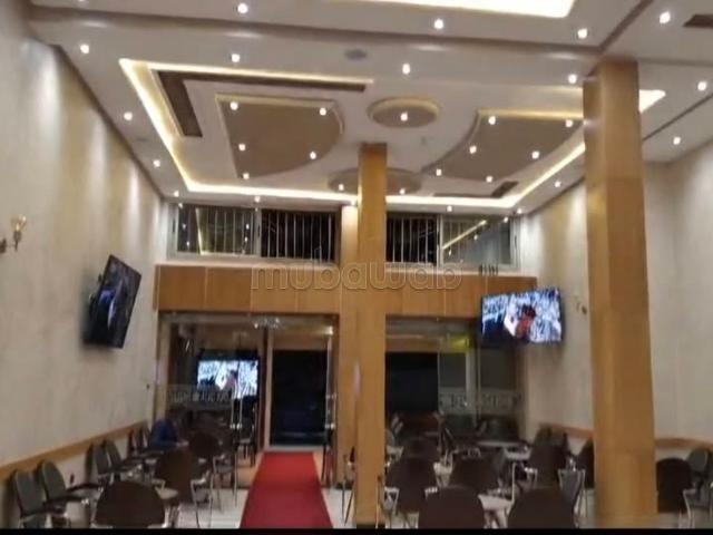 Café sur grand Boulevard, BIM, Kazyoun, Banques