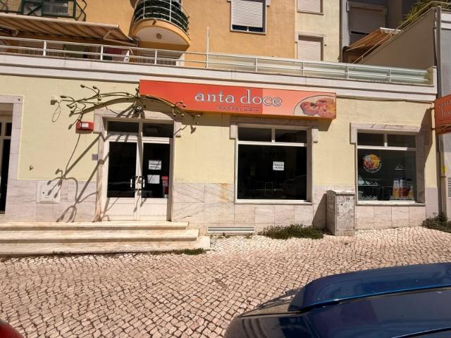Café / Snack Bar em Agualva