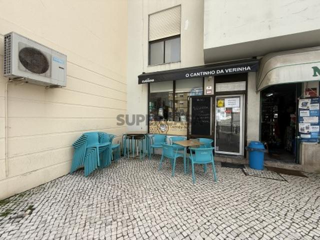Café Snack Bar na Quinta do Conde