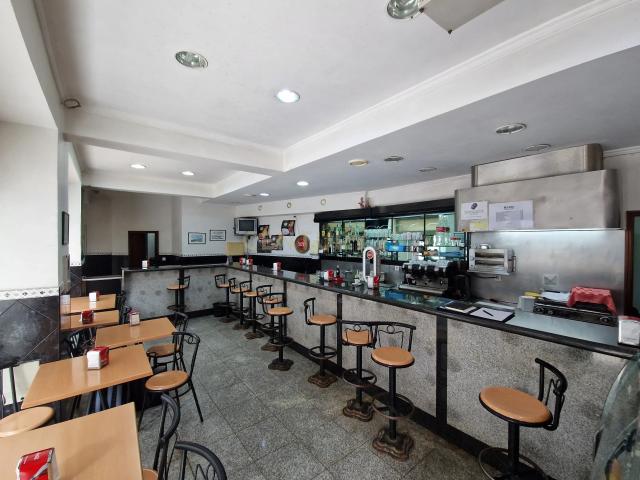 Café Snack Bar para Trespasse na R. do Bonjardim, Porto