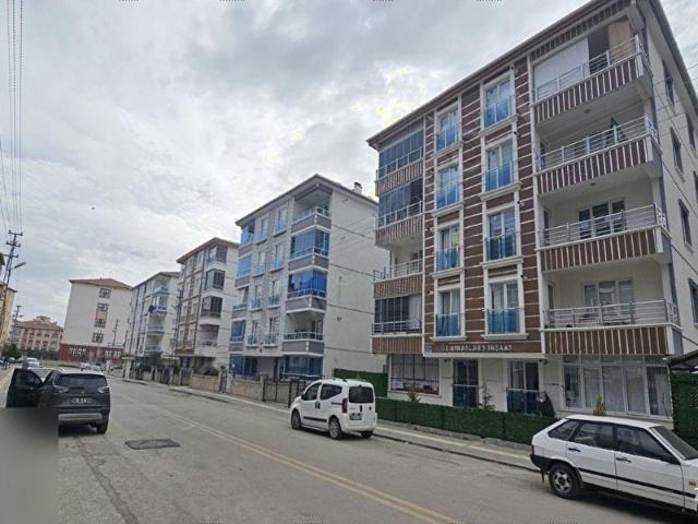 CAFER ACET'TEN 29 EKİMDE 3+1 135M2 NET ACİL SATILIK DAİRE