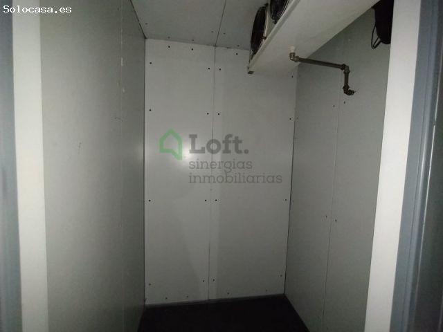 CAFETERÍA TOTALMENTE ACONDICIONADA