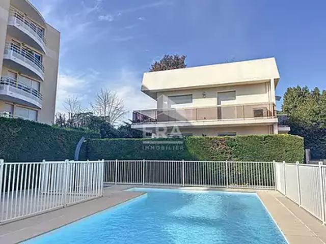 Cagnes sur Mer 06800 Achat / Vente appartement 1 pièce t1 piscine terrasse