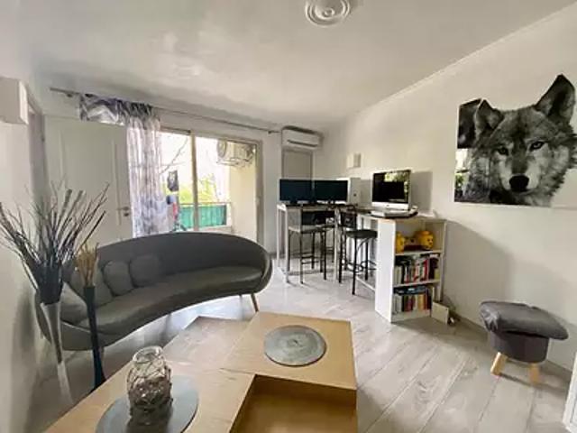 Cagnes sur Mer 06800 Achat / Vente appartement 1 pièce t1 terrasse cave
