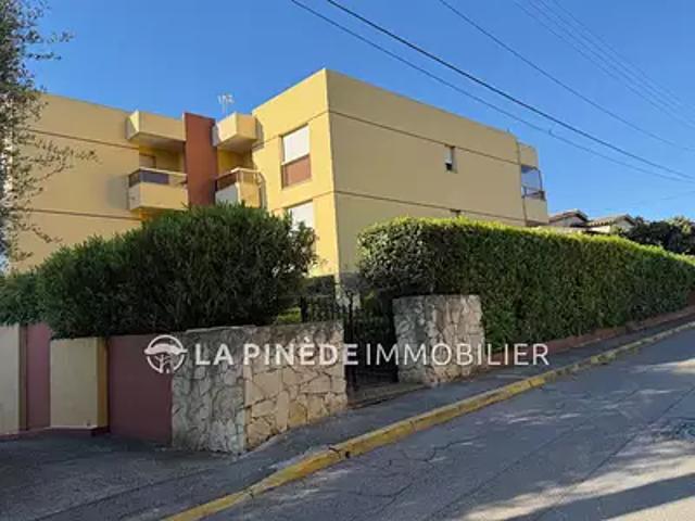 Cagnes sur Mer 06800 Achat / Vente appartement 2 pièces t2 terrasse