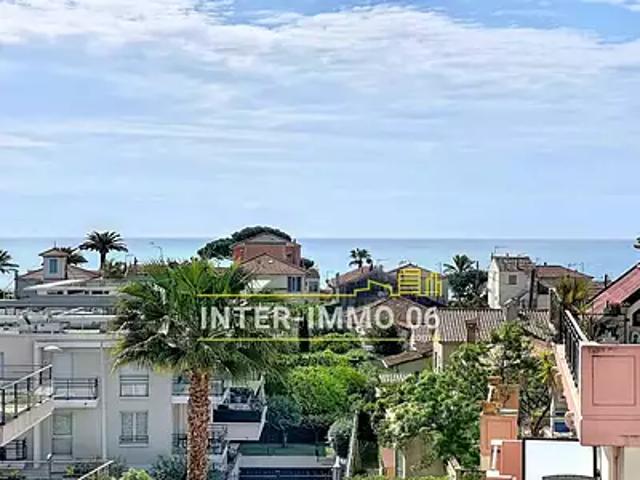 Cagnes sur Mer 06800 Achat / Vente appartement 3 pièces t3 terrasse