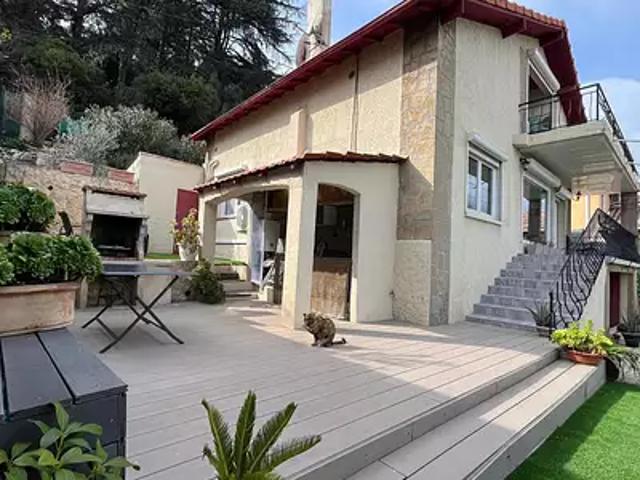 Cagnes sur Mer 06800 Achat / Vente maison 4 pièces t4 jardin cave