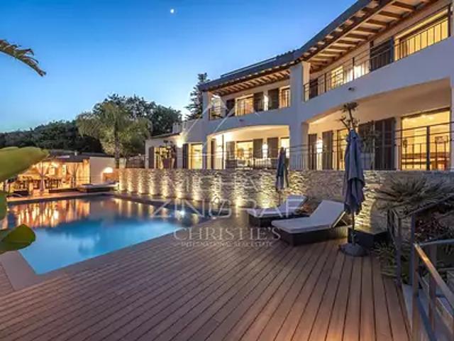 Cagnes sur Mer 06800 Achat / Vente maison 8 pièces t8 piscine