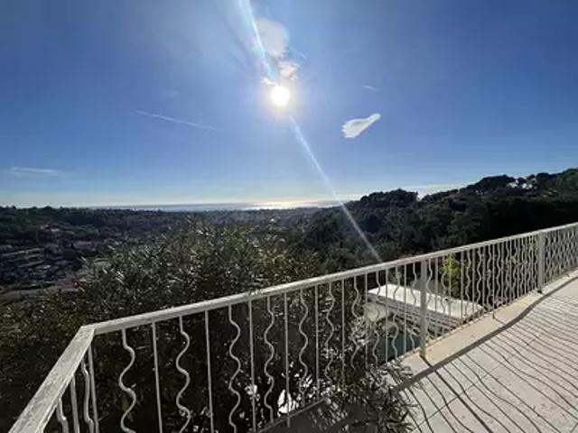 Cagnes sur Mer 06800 Achat / Vente maison 8 pièces t8 piscine