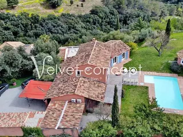 Cagnes sur Mer 06800 Achat / Vente maison piscine