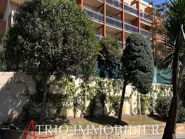 Cagnes sur Mer 06800 Location parking