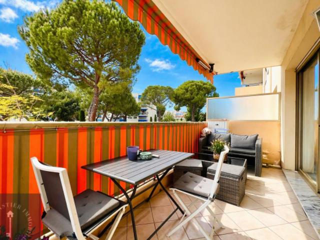CAGNES SUR MER 2 pièces 50 m2 avec terrasse et parking pri